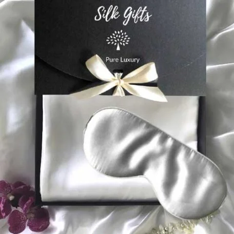 Silk-Pillowcase-&--Sleep--Eye-Mask-Gift-Set